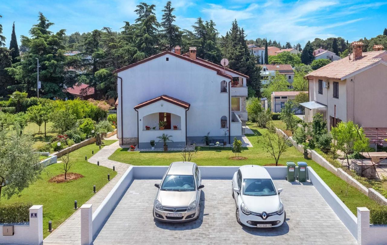 Lili Apartman Poreč Kültér fotó