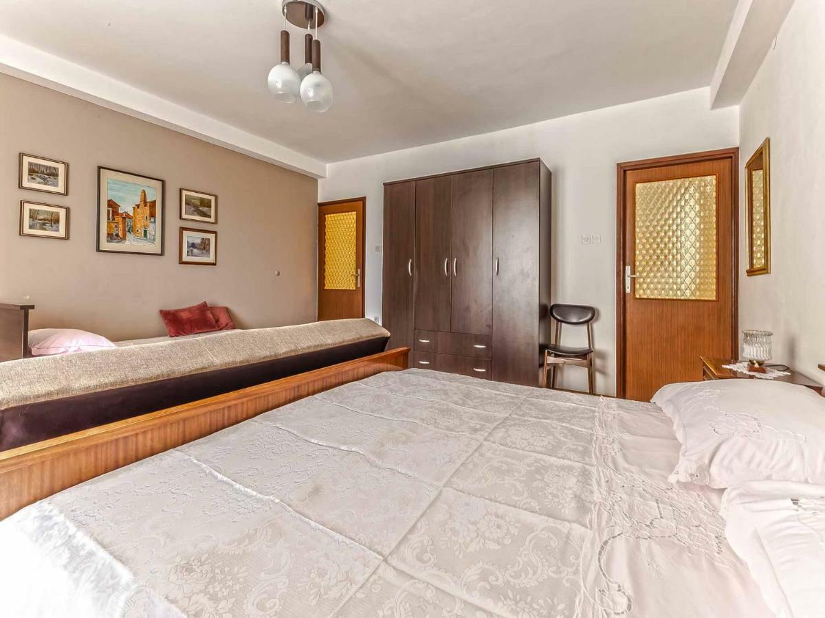 Lili Apartman Poreč Kültér fotó