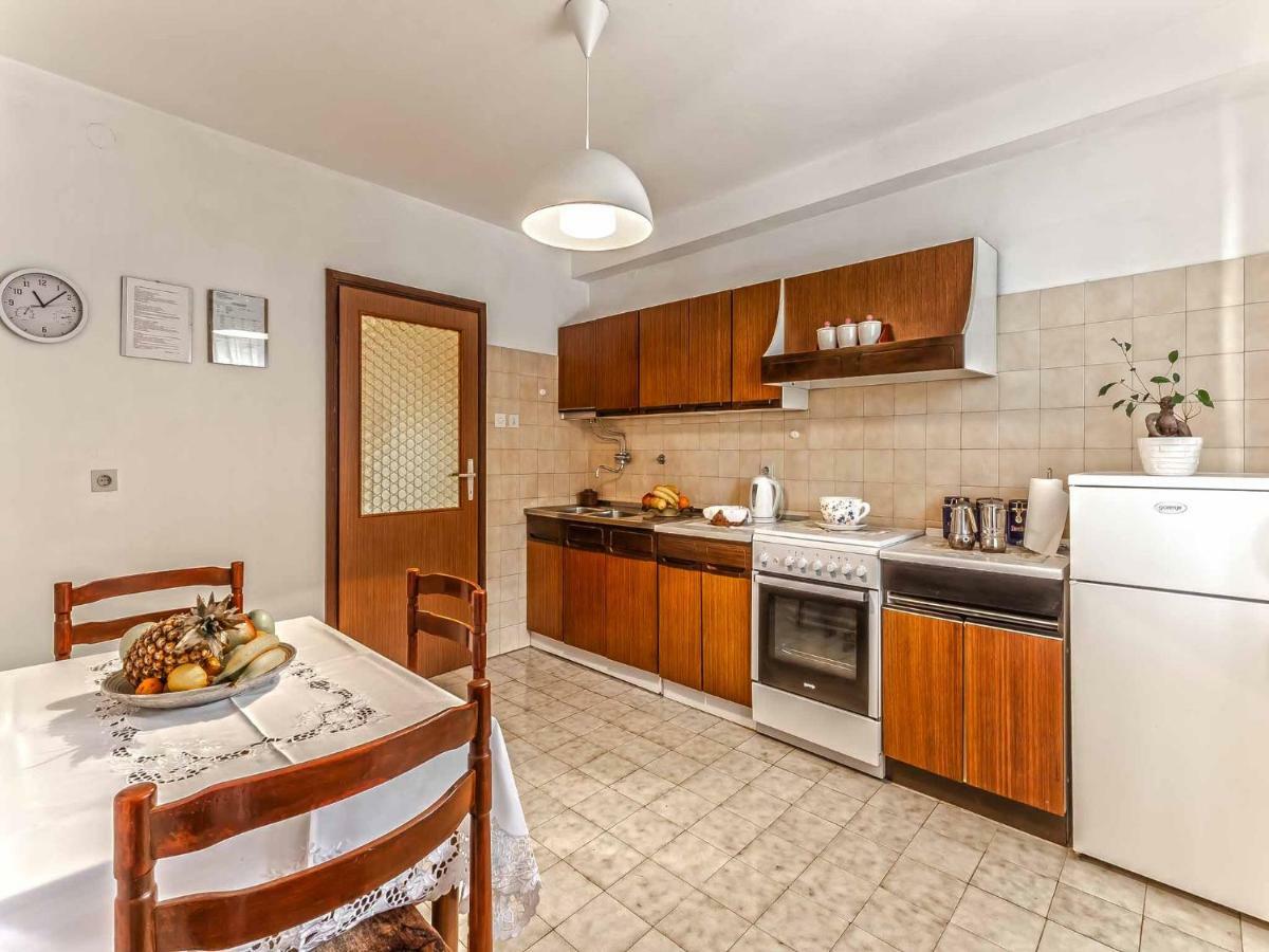 Lili Apartman Poreč Kültér fotó